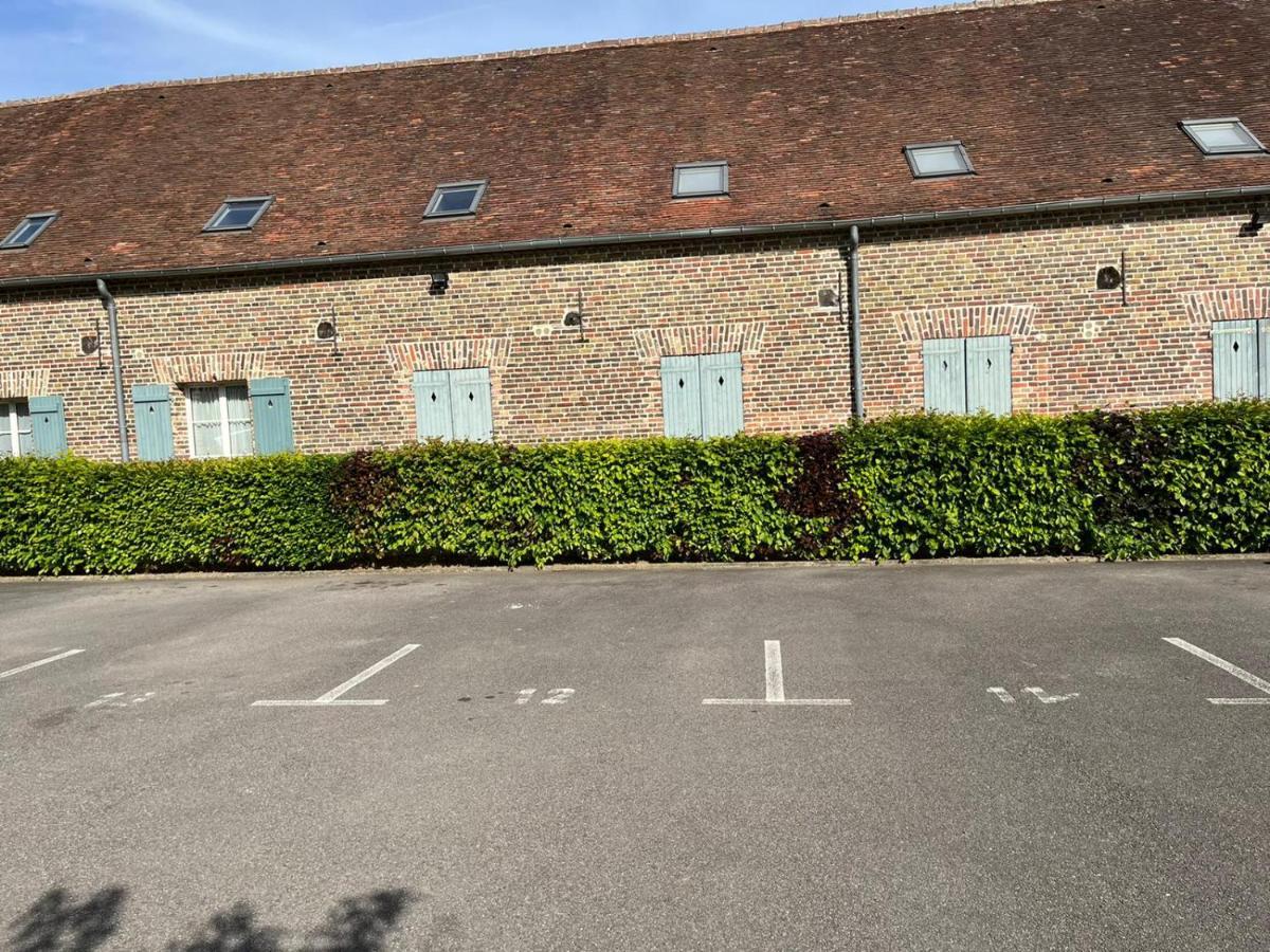La Briquèterie, charmant appartement au calme, proche de Compiègne et A1 Le Meux Esterno foto